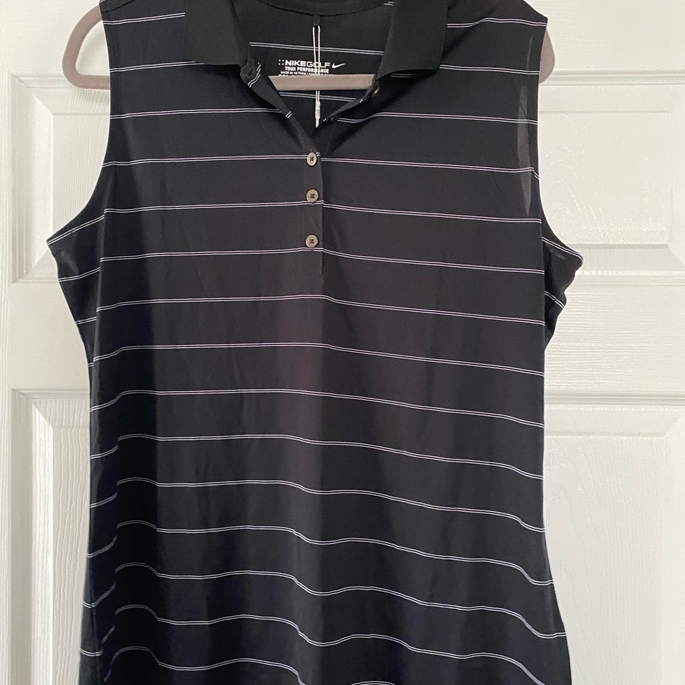 Women’s Nike dri-fit golf shirt